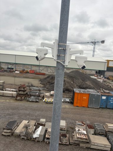 360 Grad Videoüberwachung auf einem Betriebsgelände 2x 180 Grad Panorama Dome Kamera von ABUS