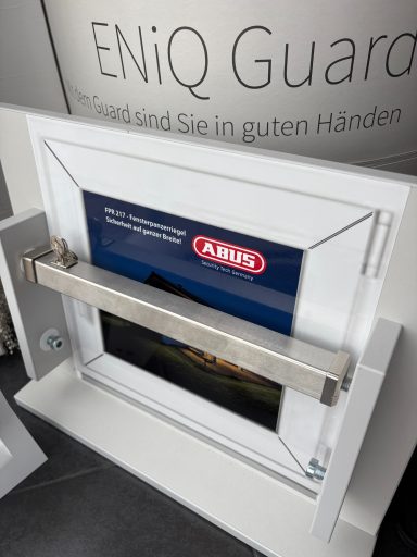 Fenster Panzerriegel Fenster Panzerriegel Fenstersicherung Kellerfenster